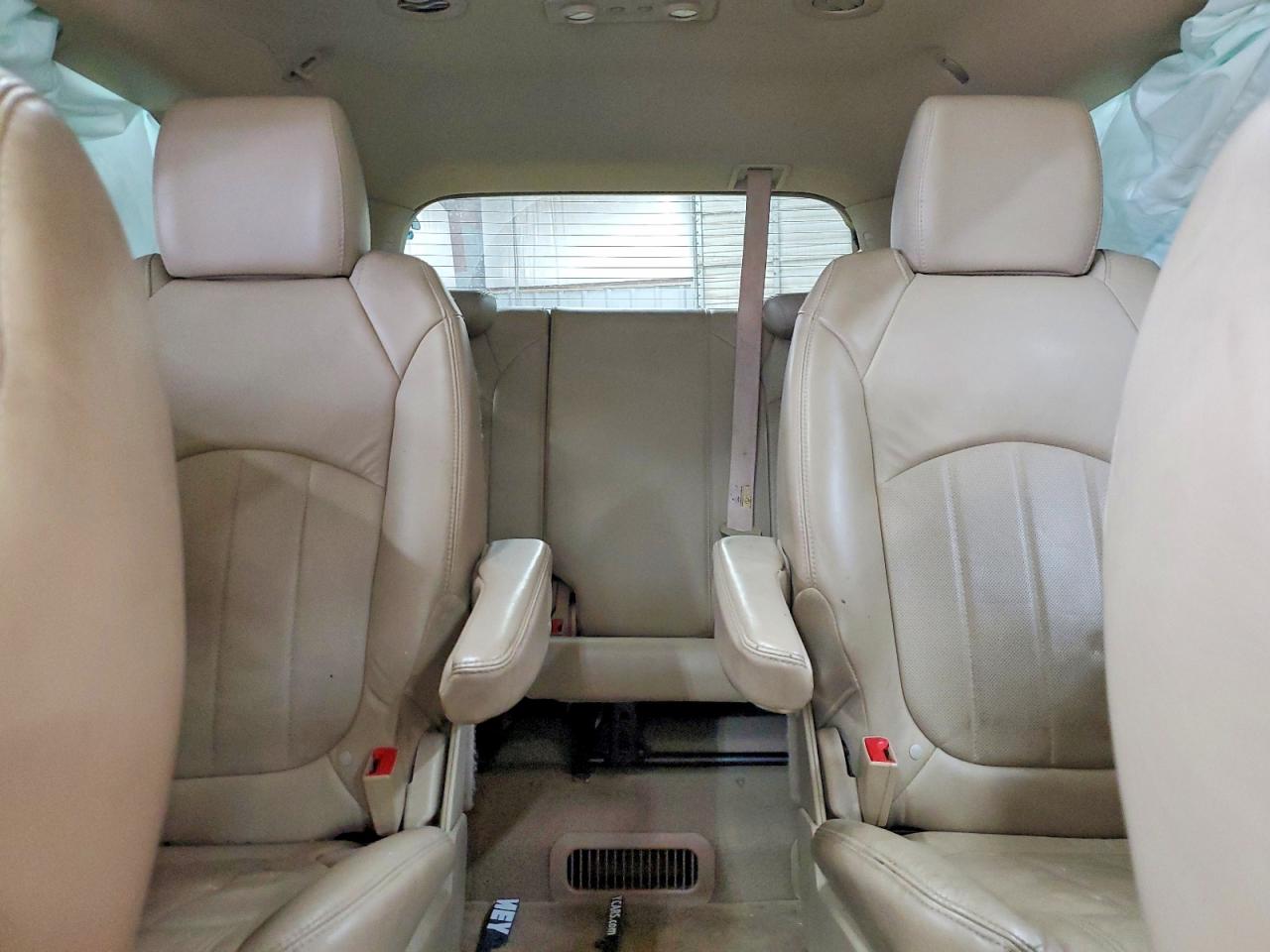 2011 BUICK ENCLAVE CXL photo 10