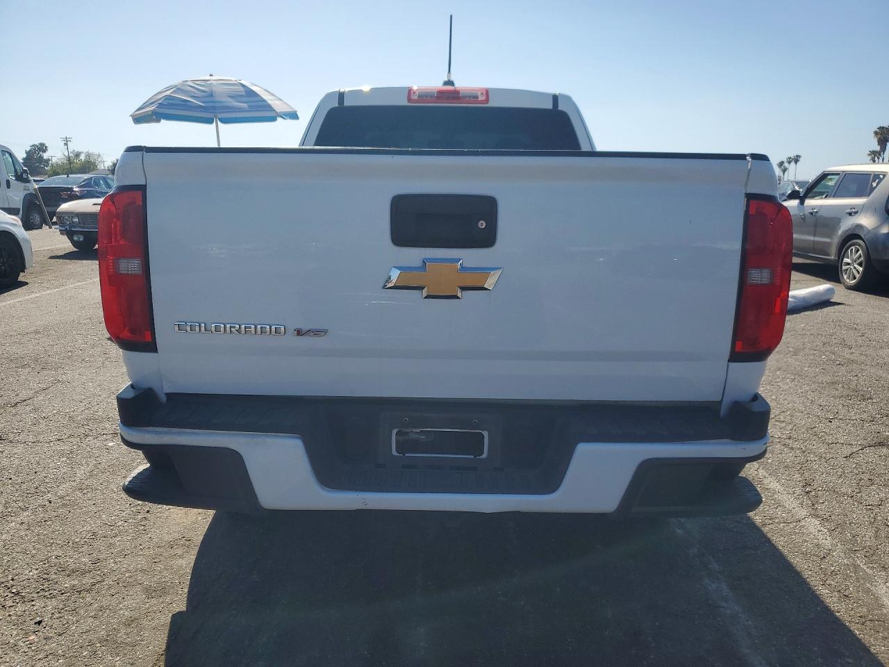 2018 CHEVROLET COLORADO photo 6