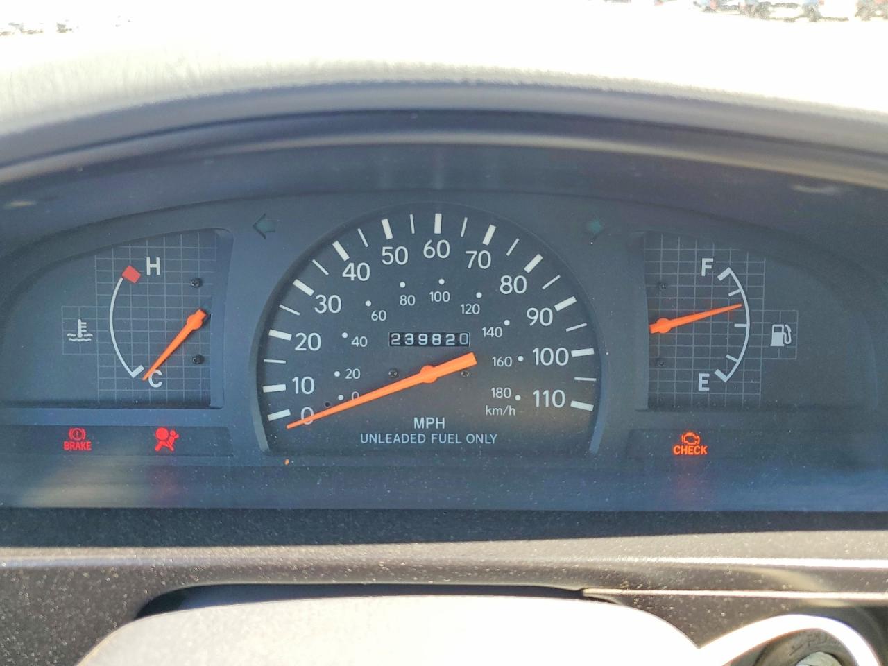 2000 TOYOTA TACOMA BASE photo 9