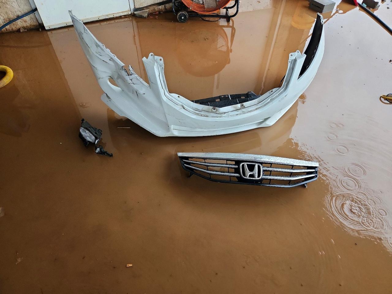2012 HONDA ACCORD EXL photo 12