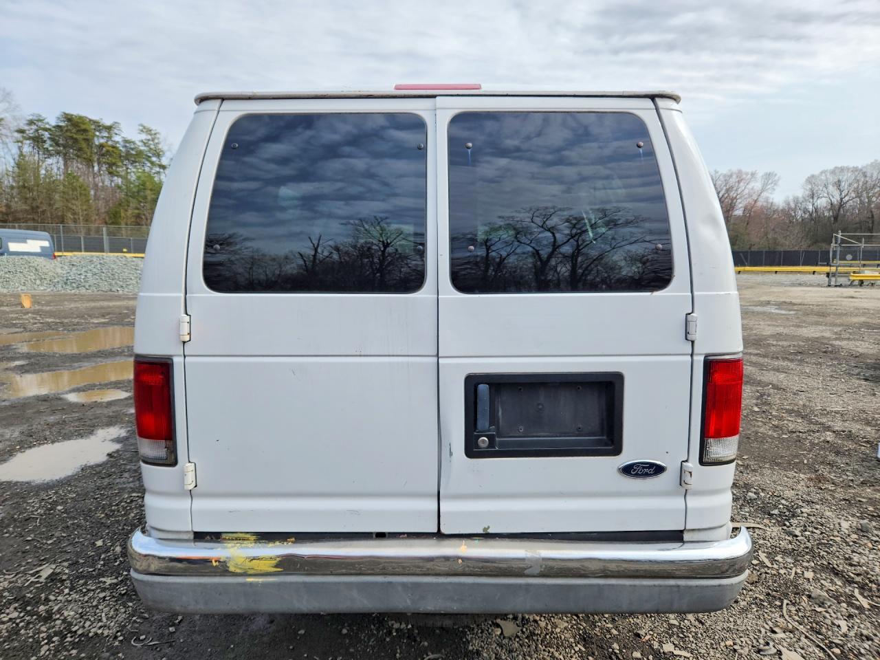 2001 FORD ECONOLINE E350 SUPER DUTY WAGON photo 6