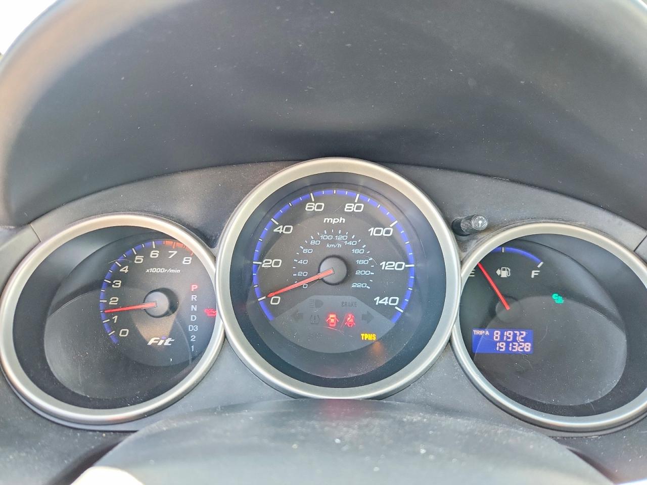 2008 HONDA FIT photo 9