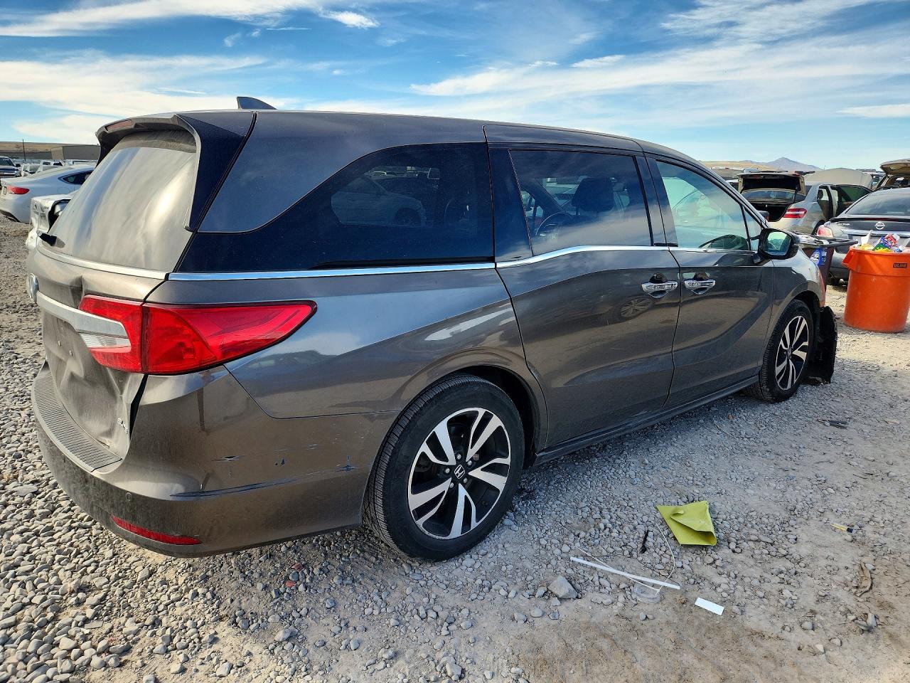 2019 HONDA ODYSSEY ELITE photo 5