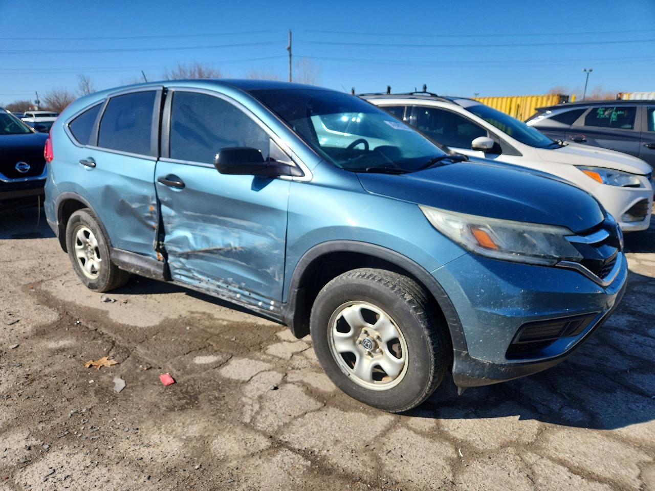 2015 HONDA CR-V LX photo 4