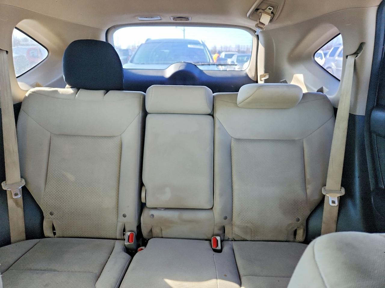 2015 HONDA CR-V LX photo 10