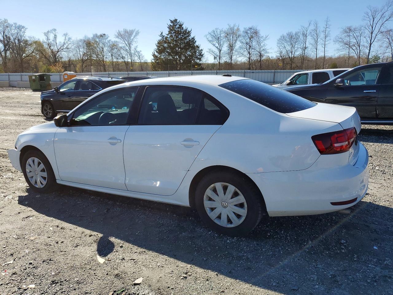 2016 VOLKSWAGEN JETTA S photo 2
