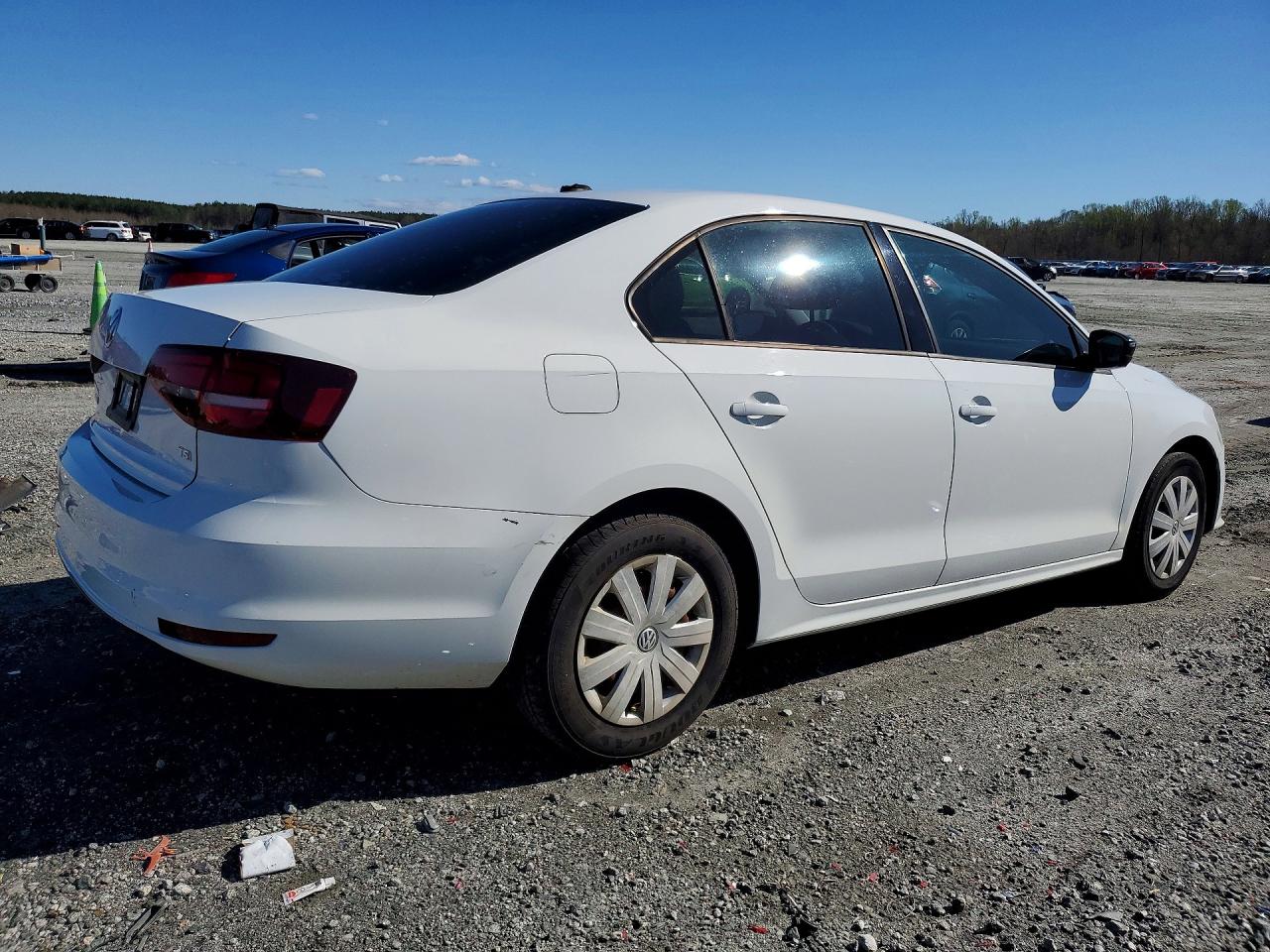 2016 VOLKSWAGEN JETTA S photo 3
