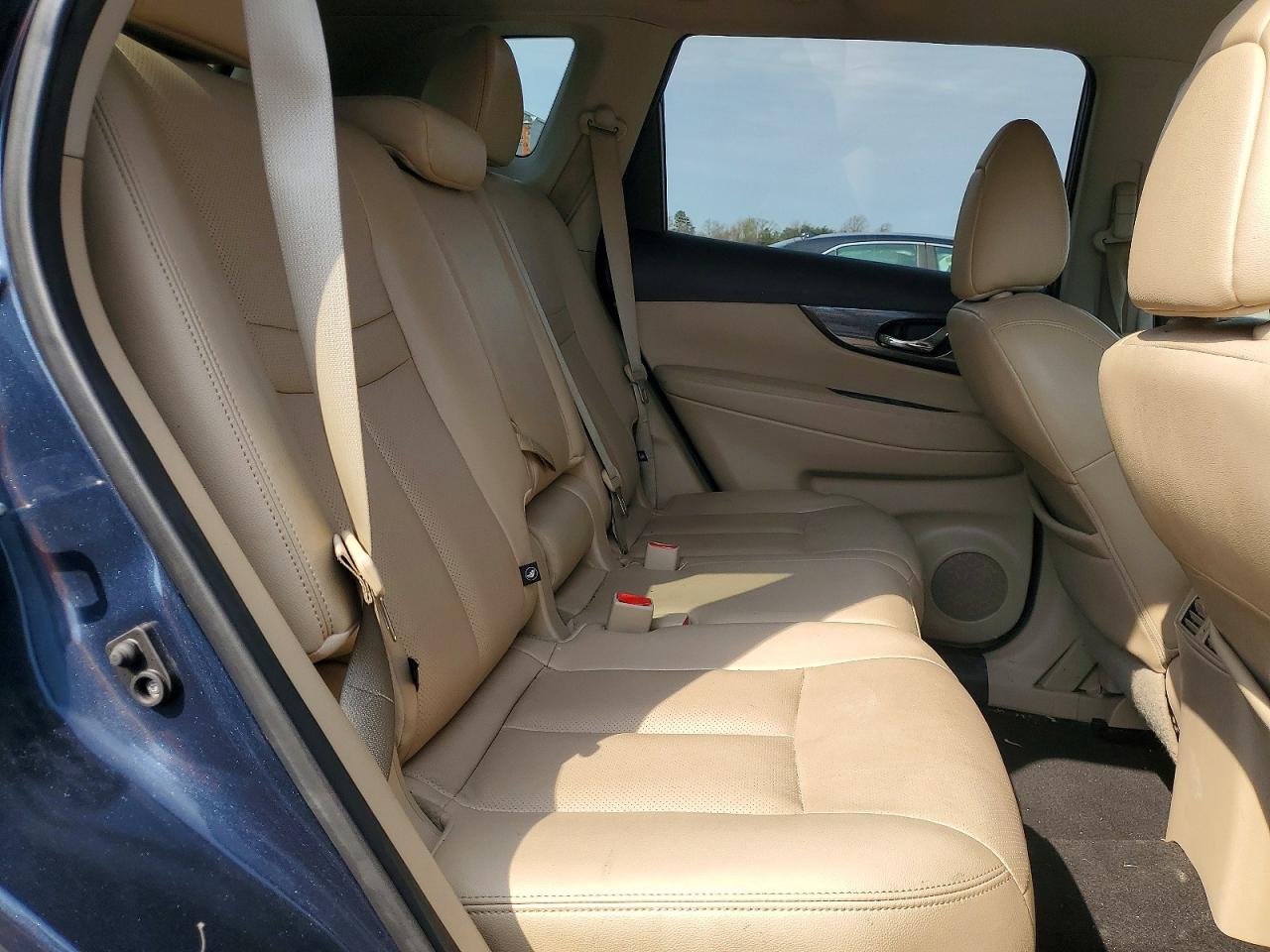 2016 NISSAN ROGUE SL photo 21