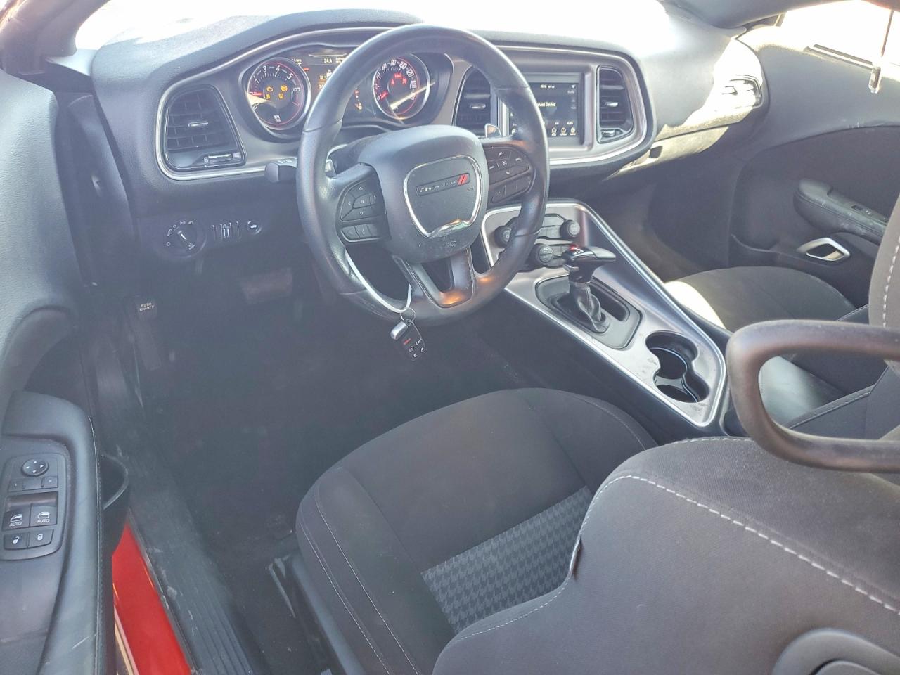 2022 DODGE CHALLENGER GT photo 15