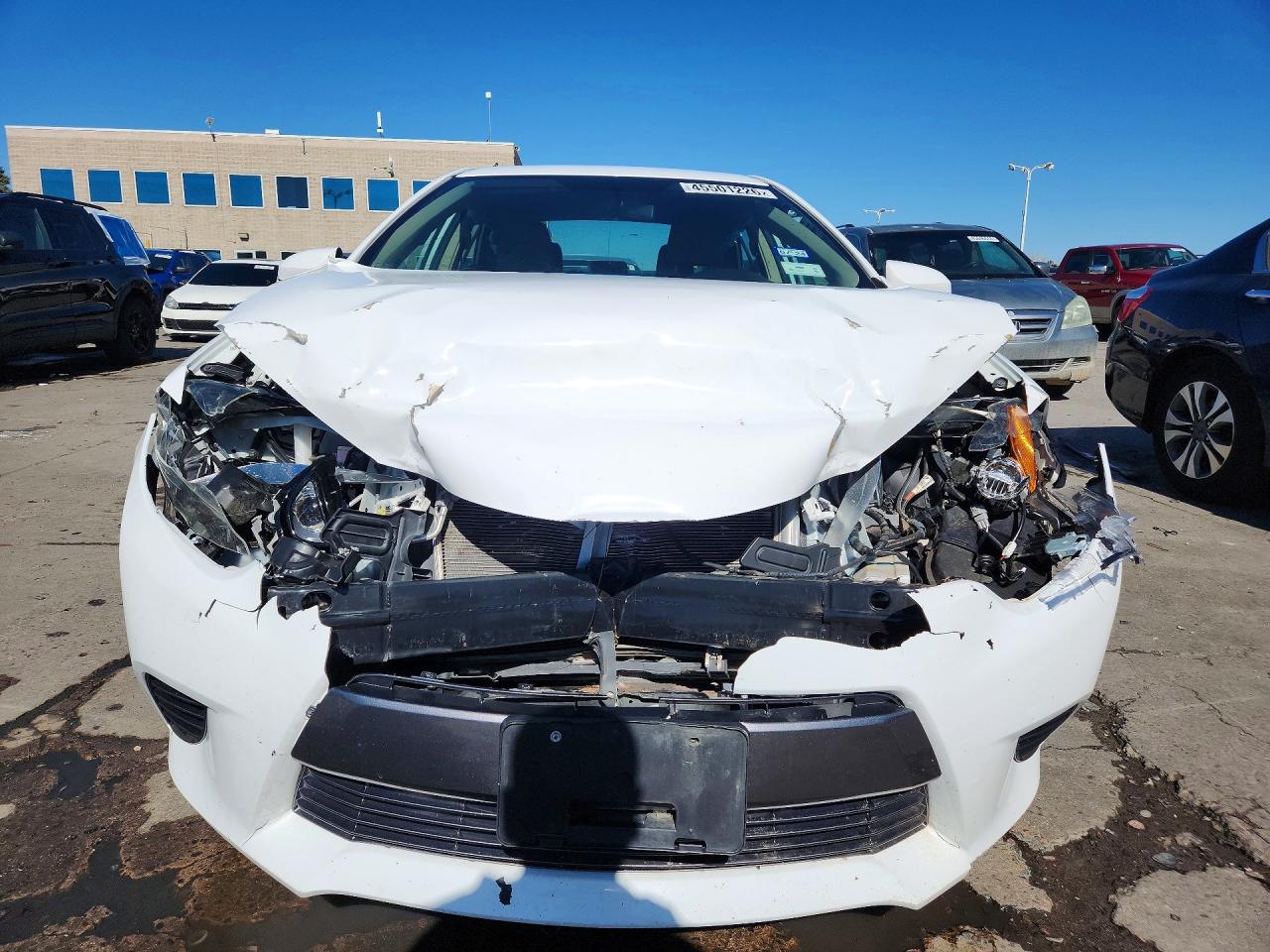 2015 TOYOTA COROLLA LE photo 5