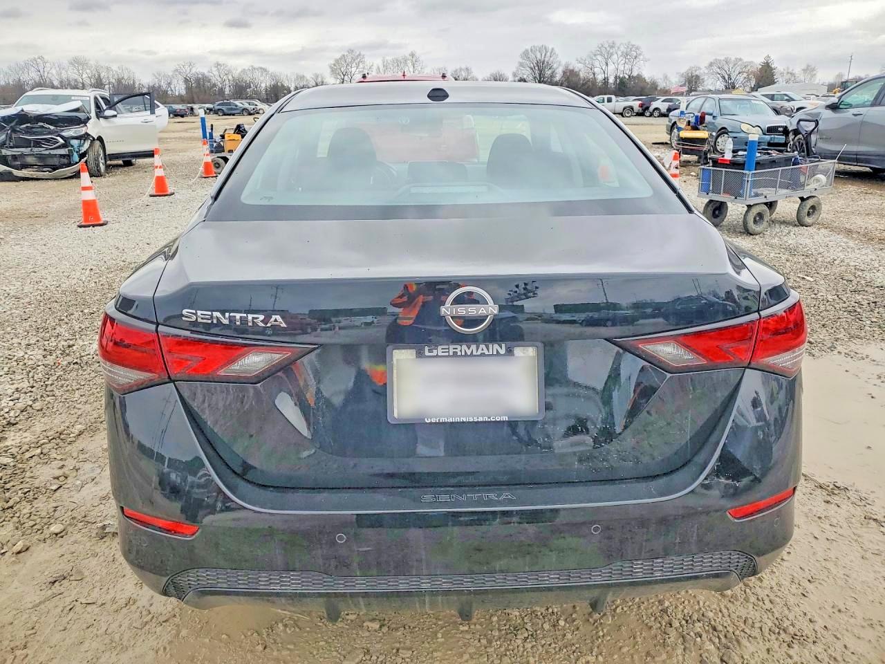 2025 NISSAN SENTRA SV photo 11