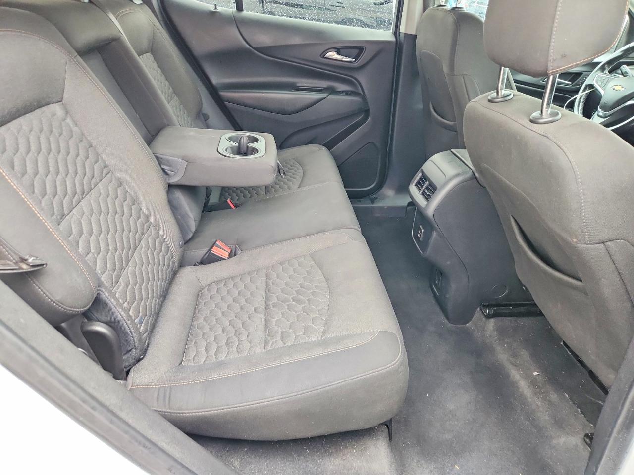 2019 CHEVROLET EQUINOX LT photo 10