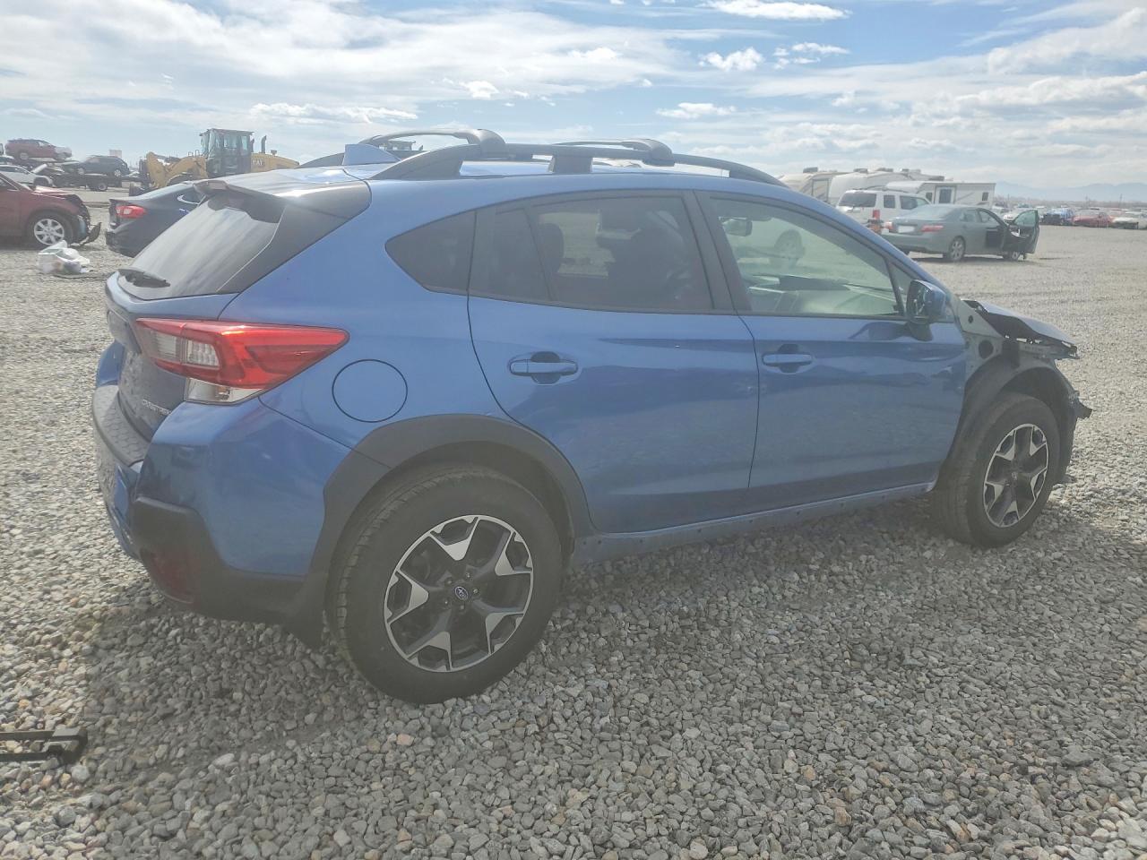 2020 SUBARU CROSSTREK PREMIUM photo 3