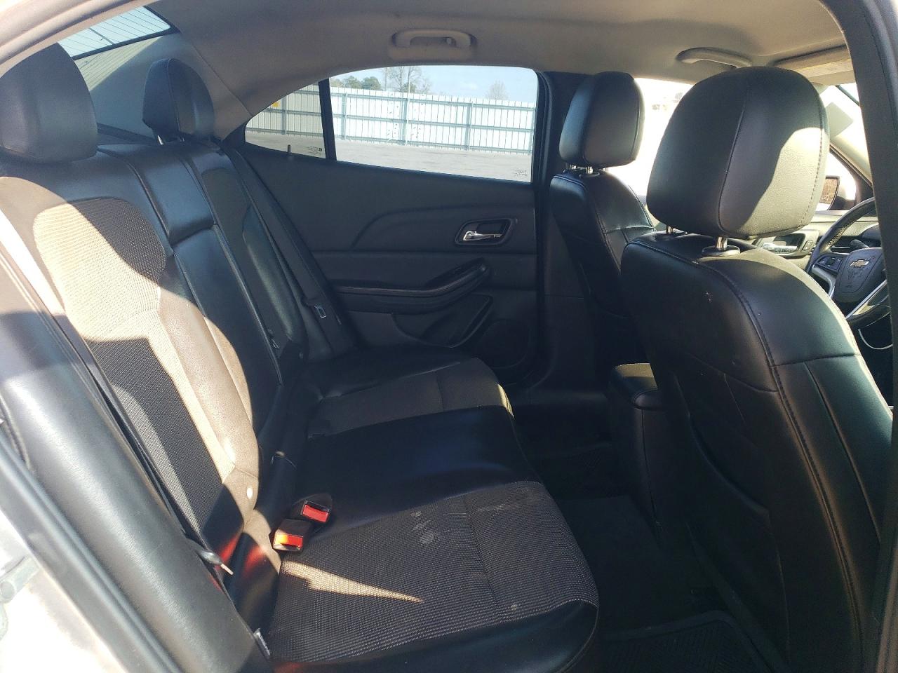 2014 CHEVROLET MALIBU 2LT photo 10