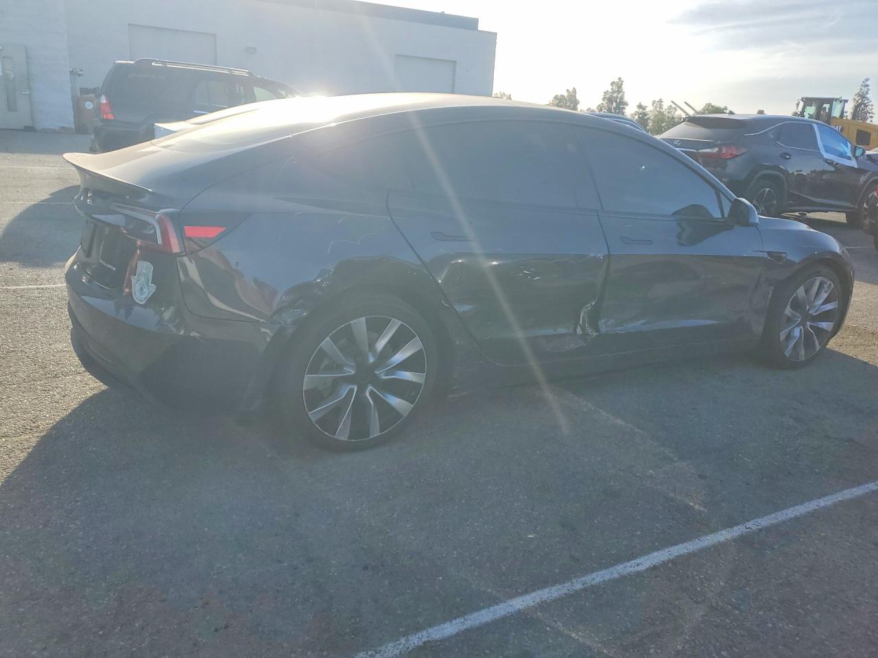 2024 TESLA MODEL 3 photo 5