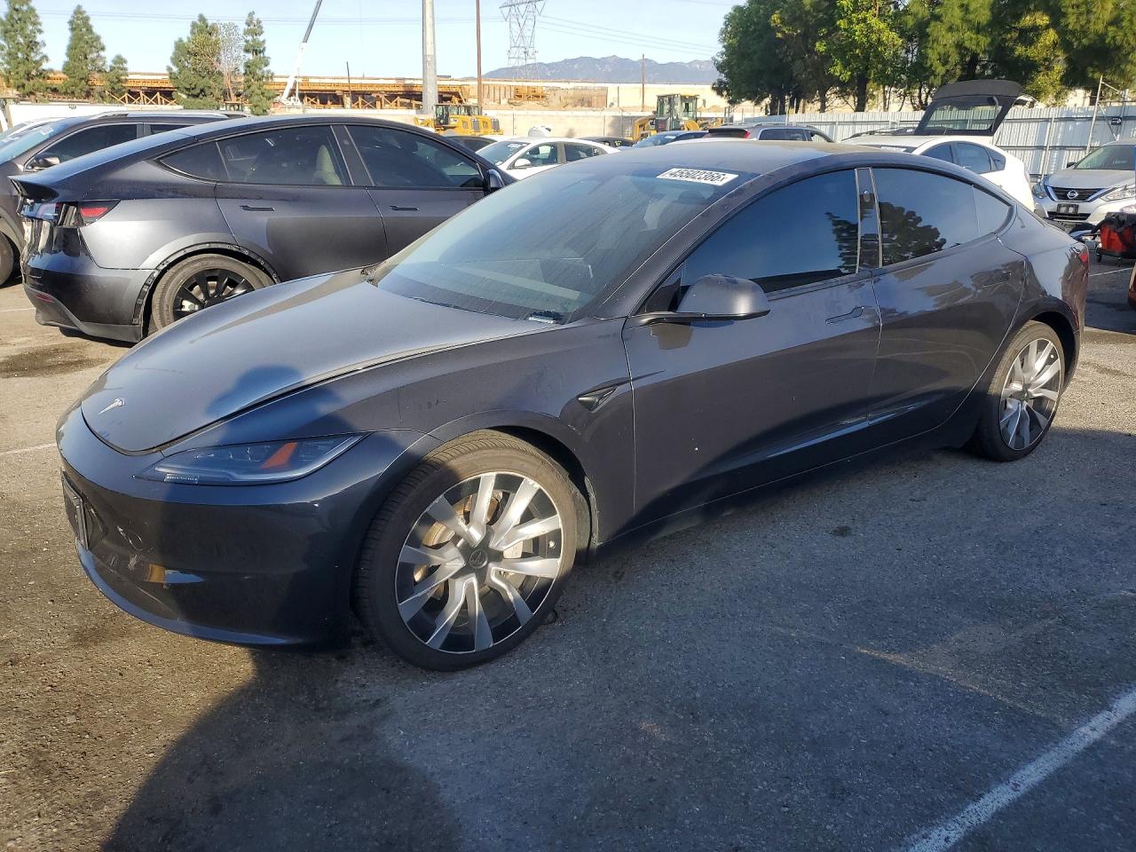 2024 TESLA MODEL 3