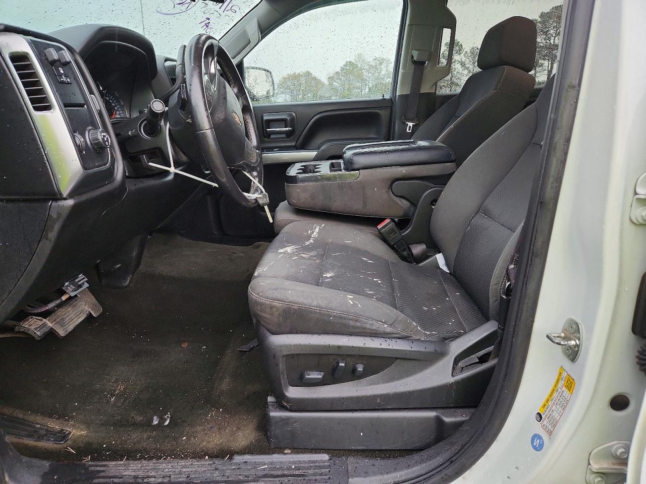 2017 CHEVROLET SILVERADO C1500 LT photo 13