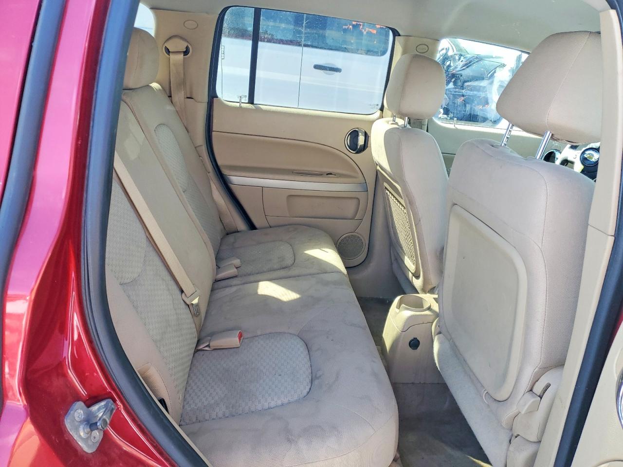 2010 CHEVROLET HHR LT photo 28