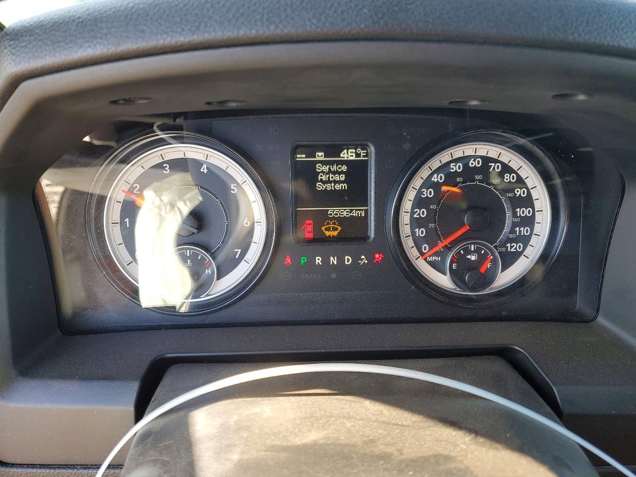 2024 RAM 1500 CLASSIC photo 9