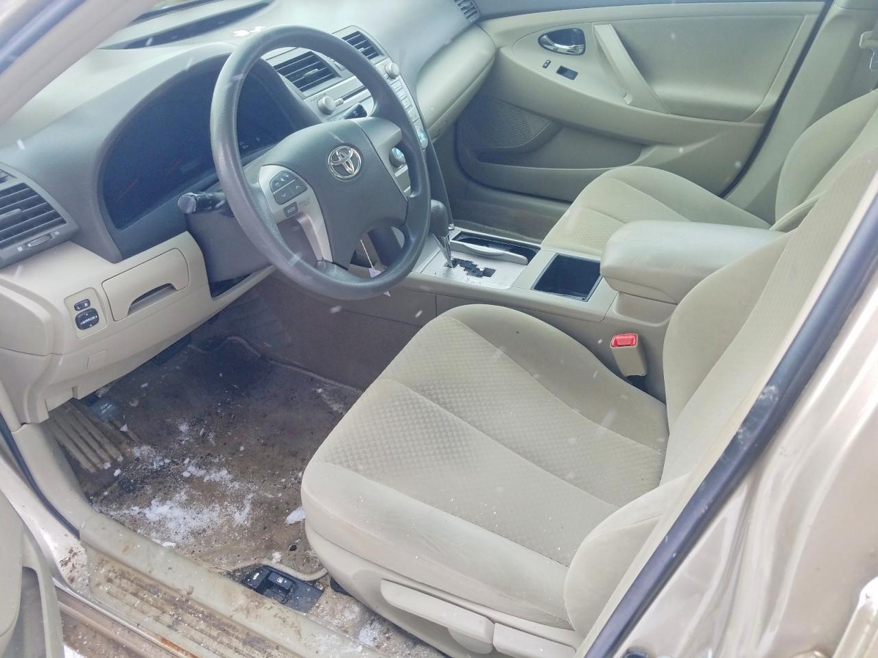 2009 TOYOTA CAMRY BASE photo 19