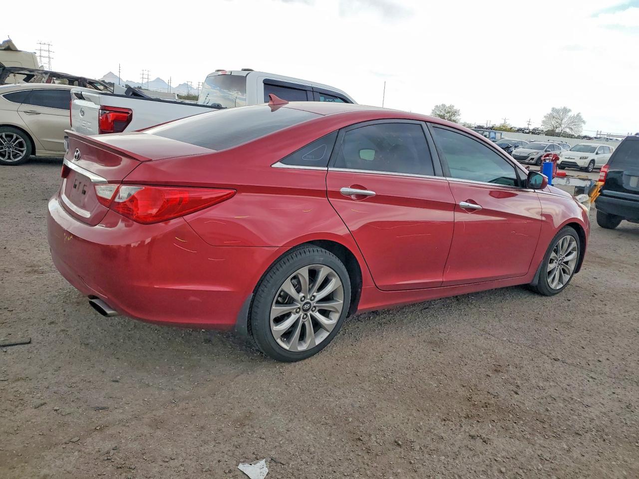 2011 HYUNDAI SONATA SE photo 3