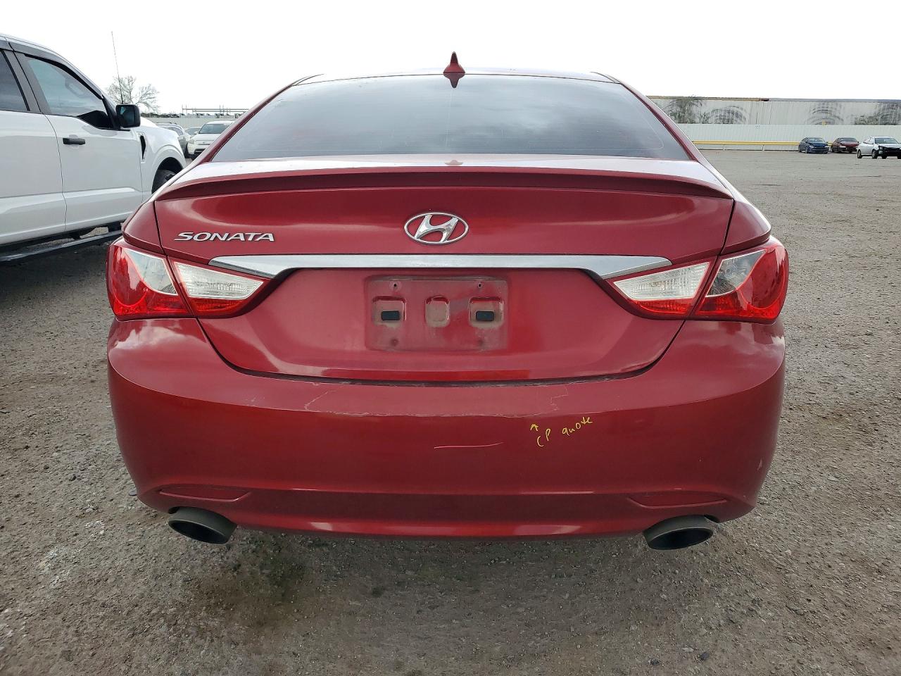 2011 HYUNDAI SONATA SE photo 6