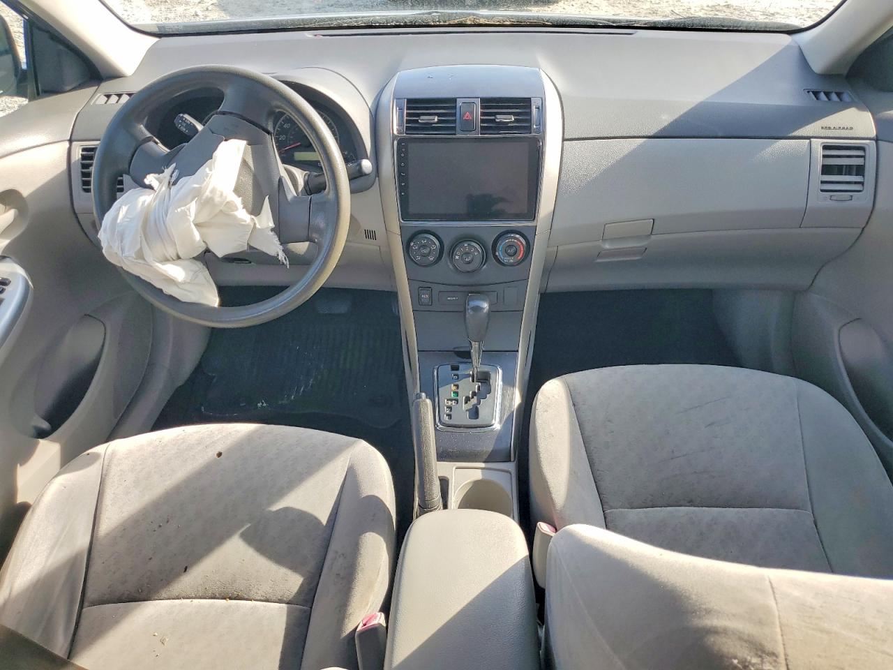 2009 TOYOTA COROLLA LE photo 22