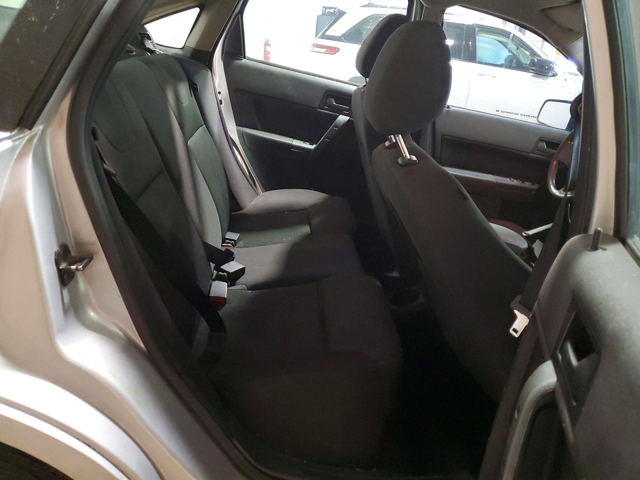 2008 FORD FOCUS SE photo 10