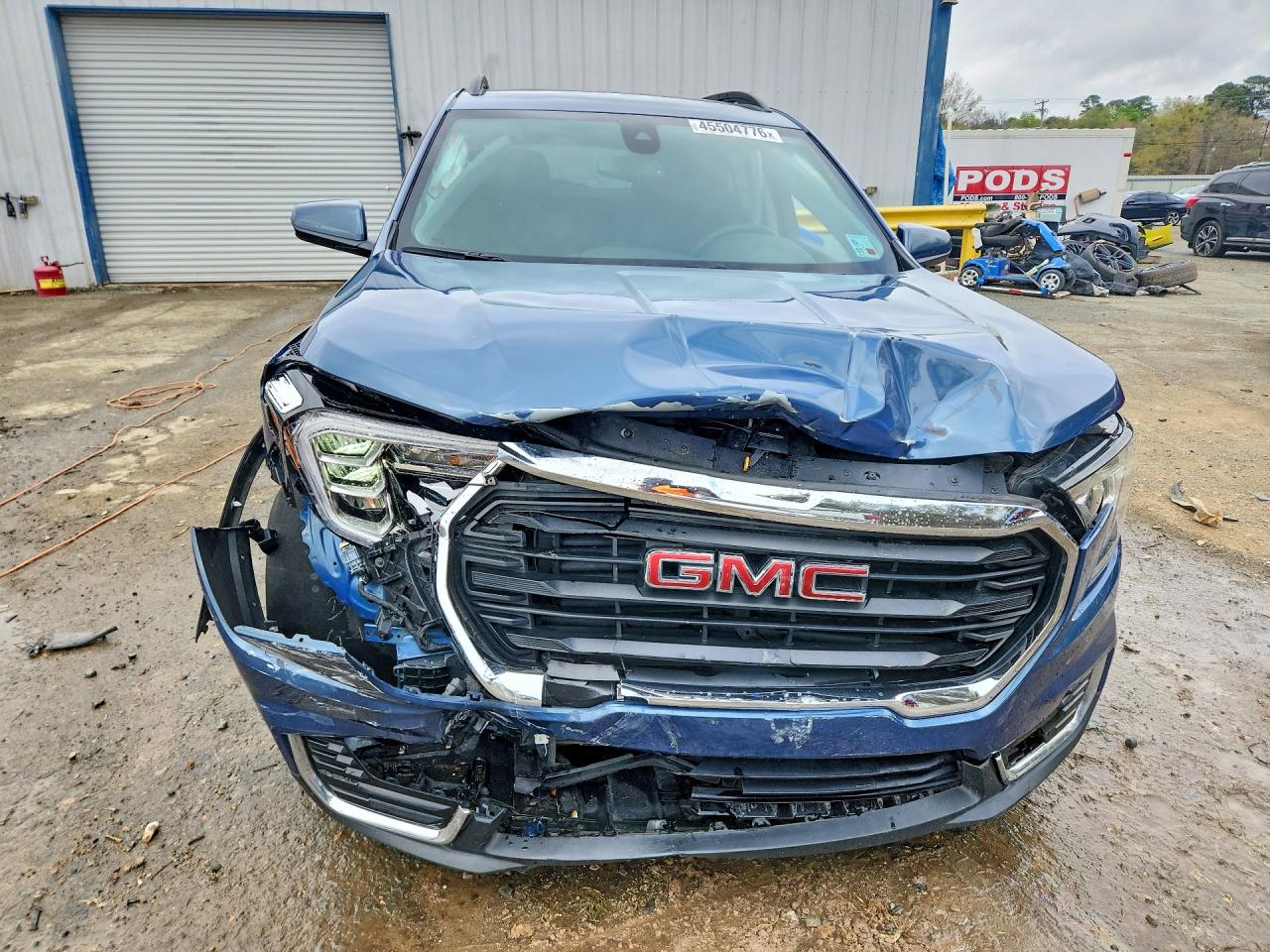 2024 GMC TERRAIN SLE photo 5