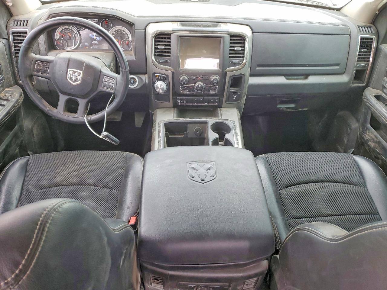2014 RAM 1500 SPORT photo 8
