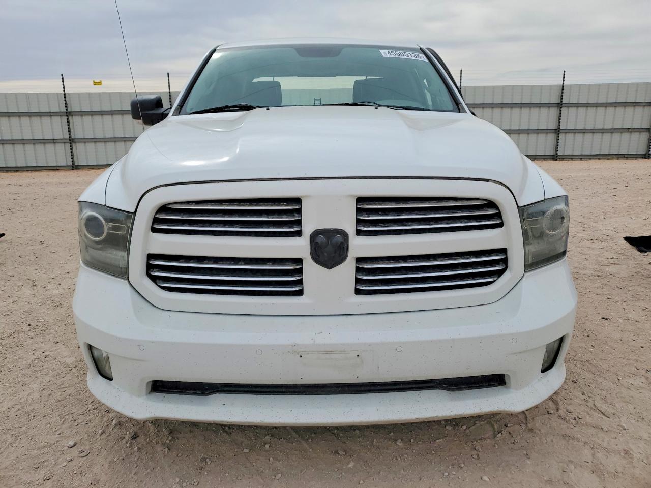 2014 RAM 1500 SPORT photo 5