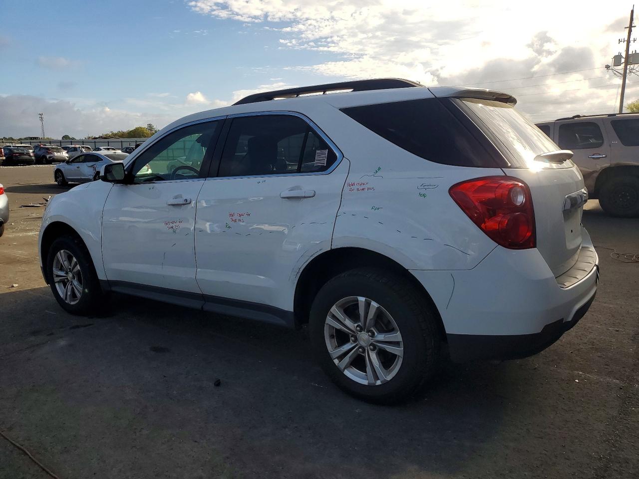2014 CHEVROLET EQUINOX LT photo 2