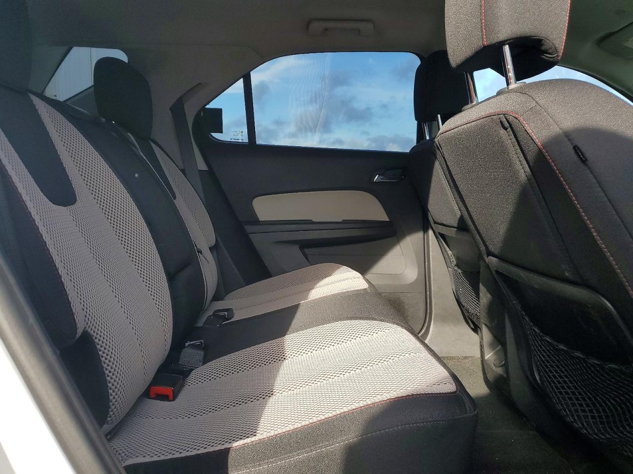 2014 CHEVROLET EQUINOX LT photo 11