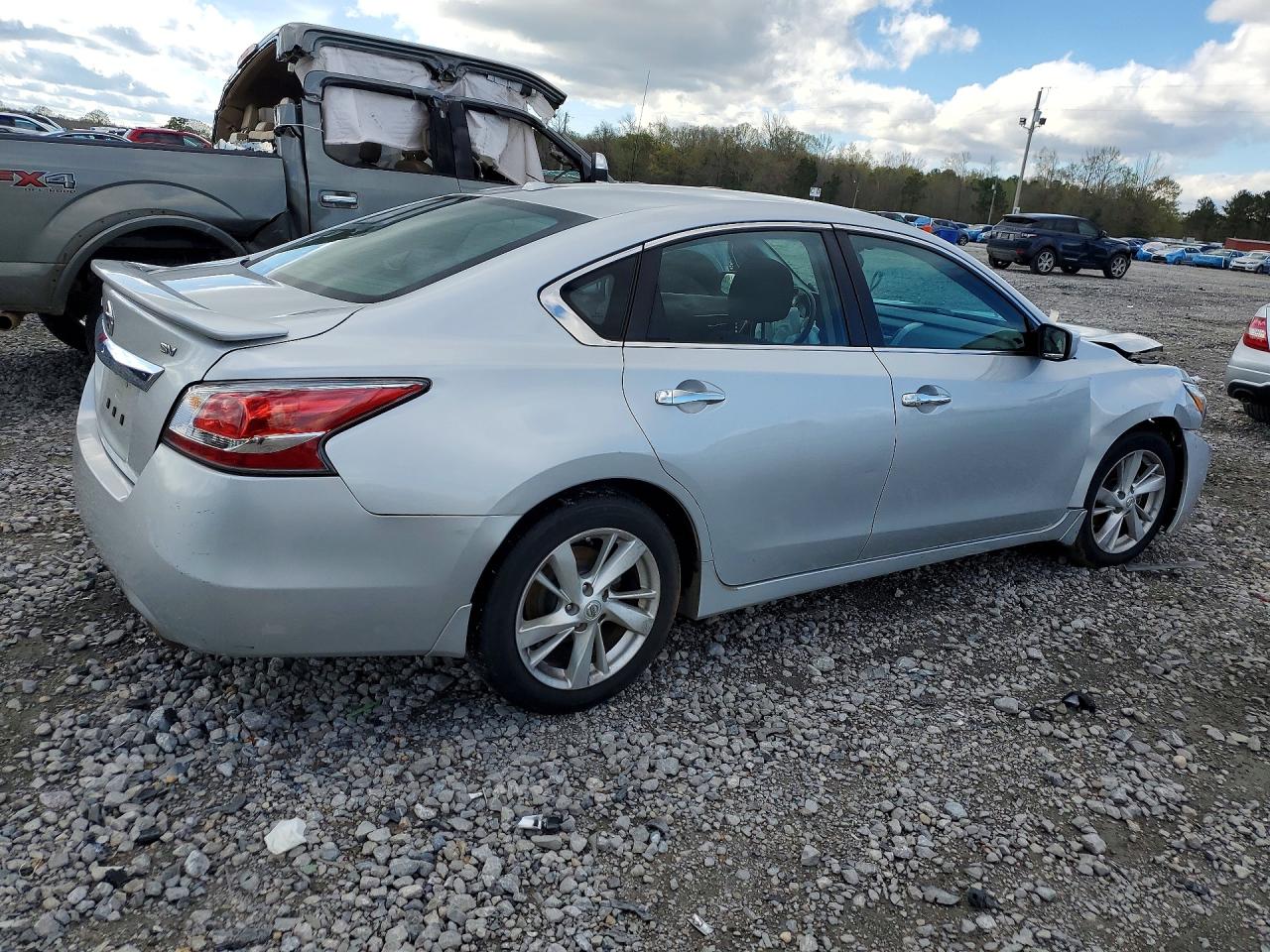2015 NISSAN ALTIMA 2.5 SV photo 3