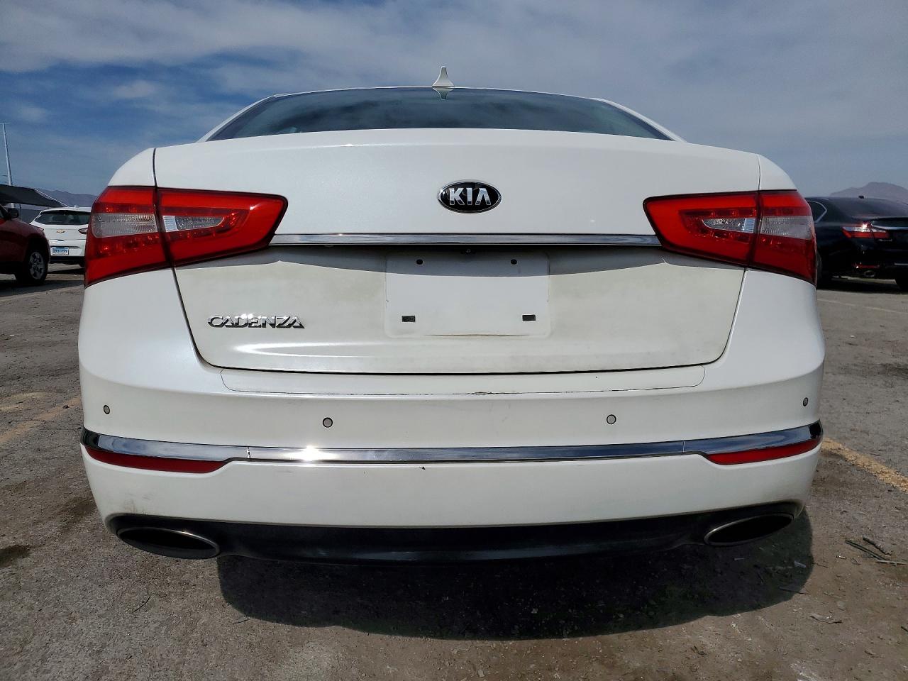 2014 KIA CADENZA PREMIUM photo 16