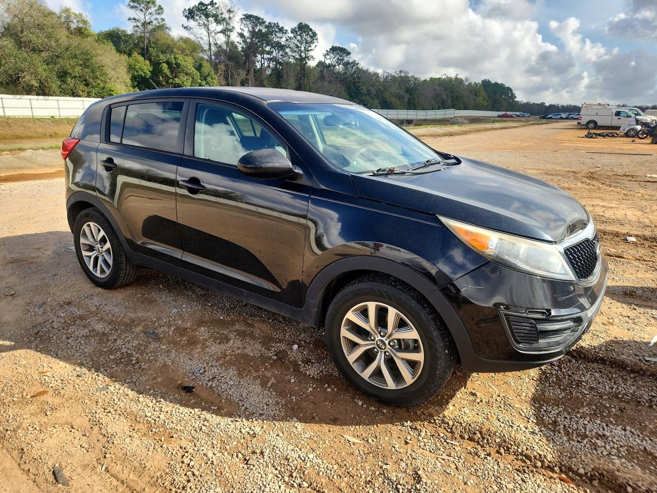 2016 KIA SPORTAGE LX photo 4