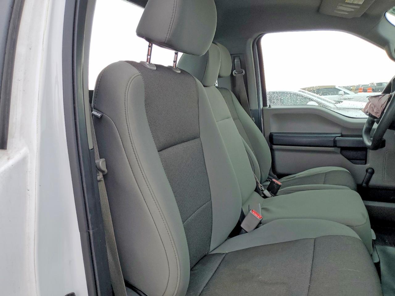 2016 FORD F150 photo 20