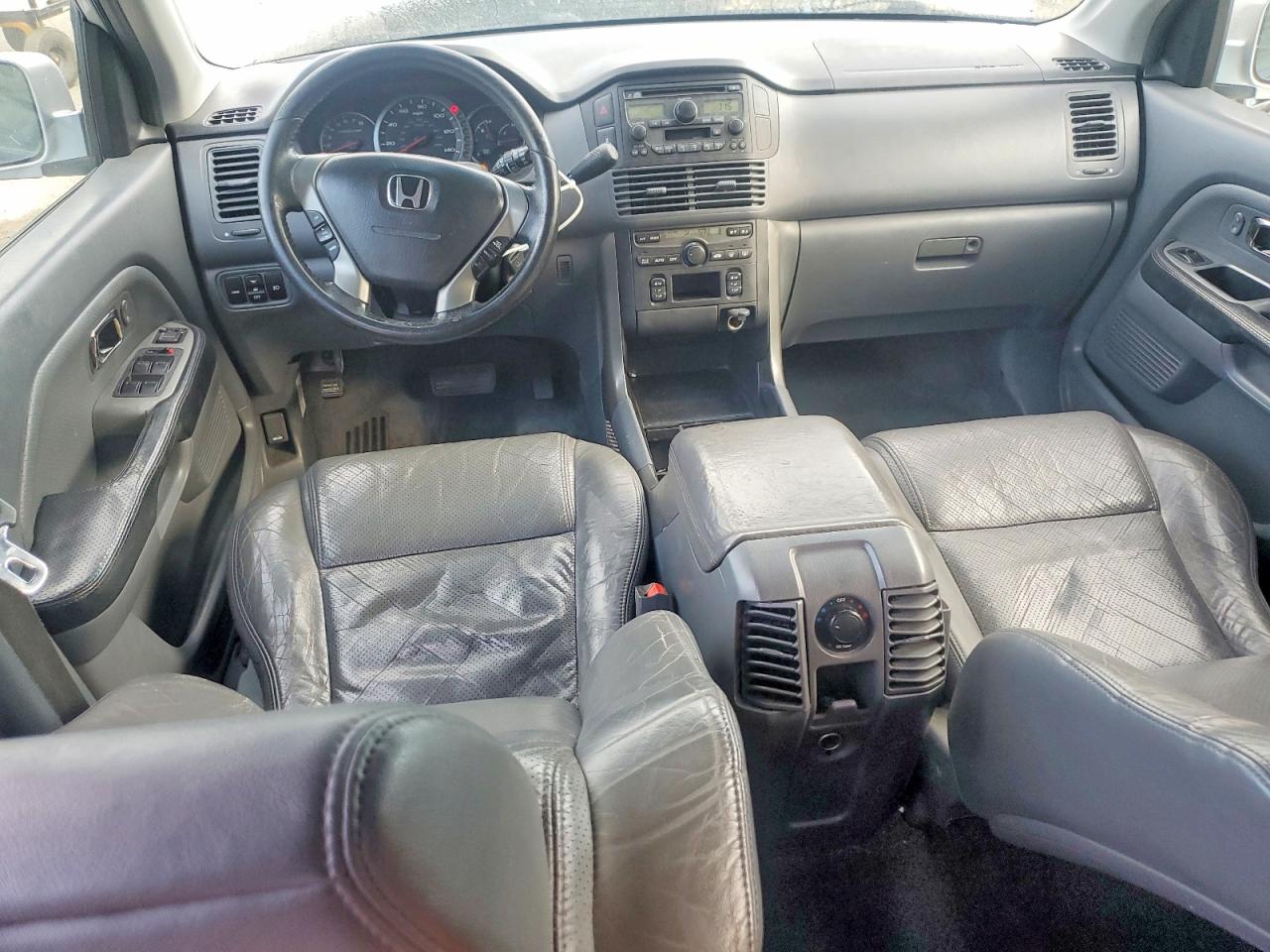 2004 HONDA PILOT EXL photo 8