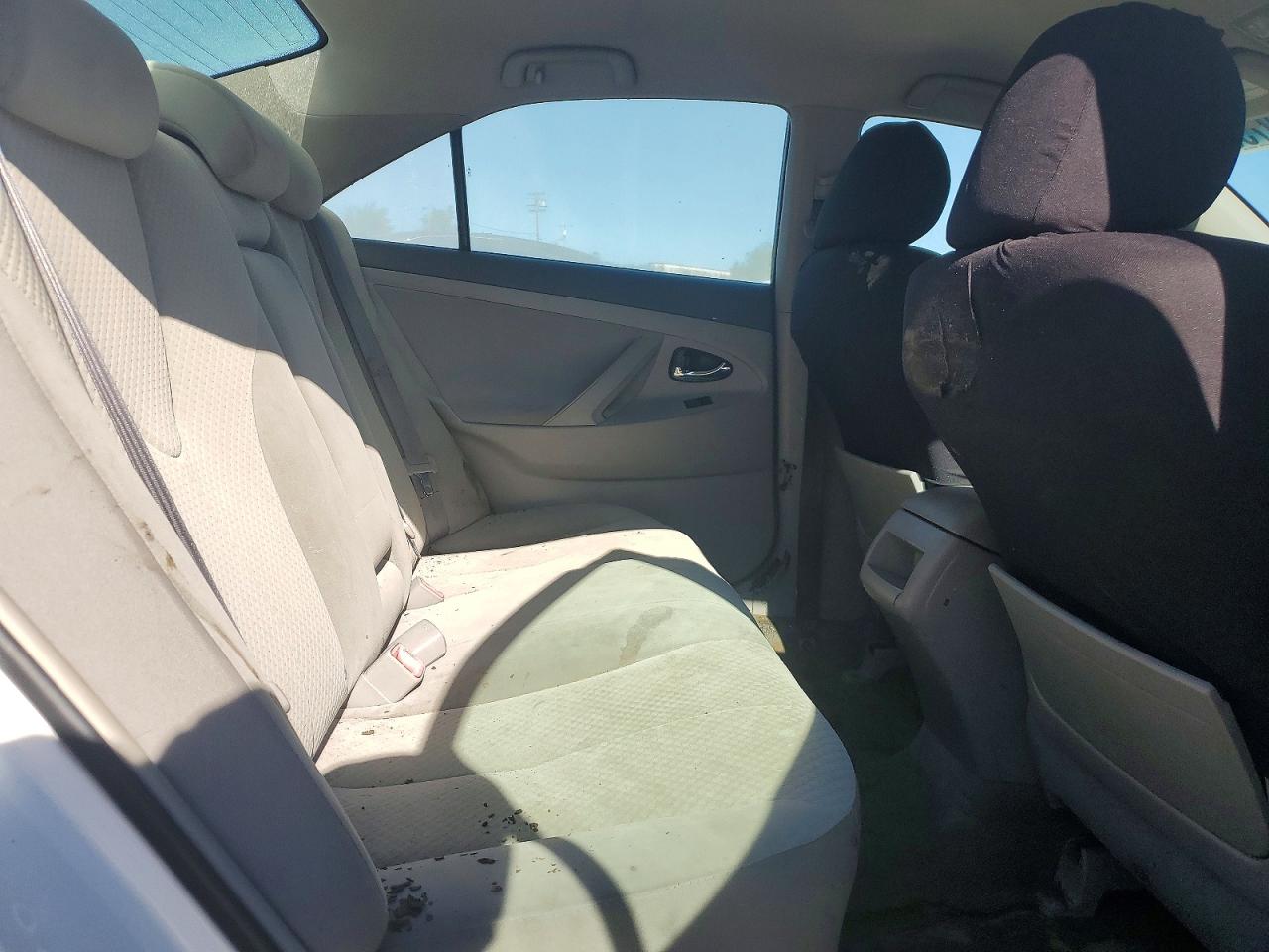 2007 TOYOTA CAMRY LE photo 19