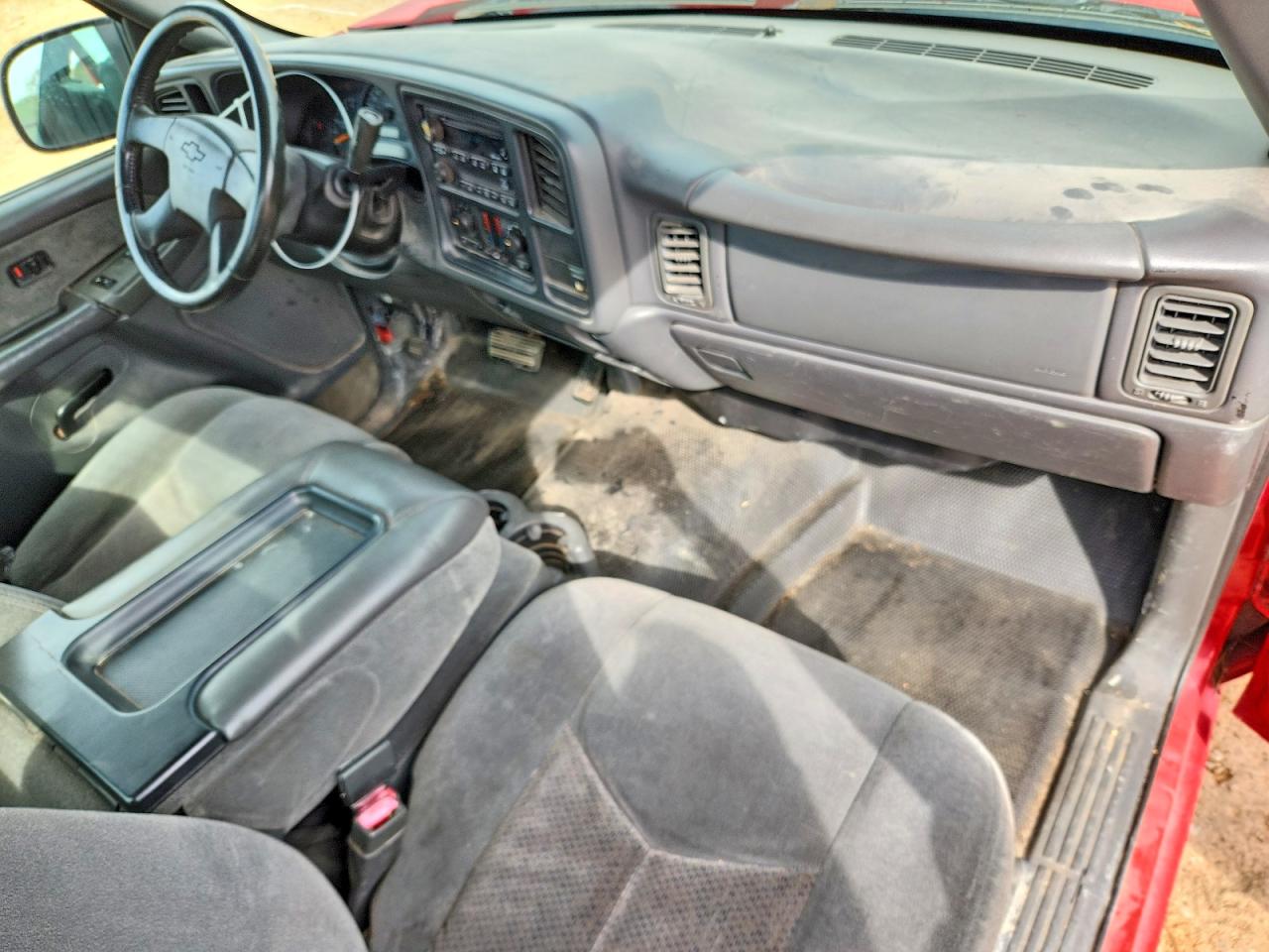 2003 CHEVROLET SILVERADO C1500 photo 8