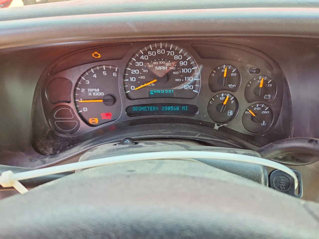 2003 CHEVROLET SILVERADO C1500 photo 9