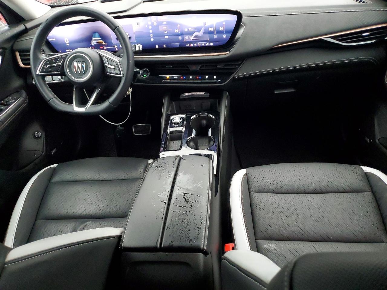 2024 BUICK ENVISION ESSENCE photo 15