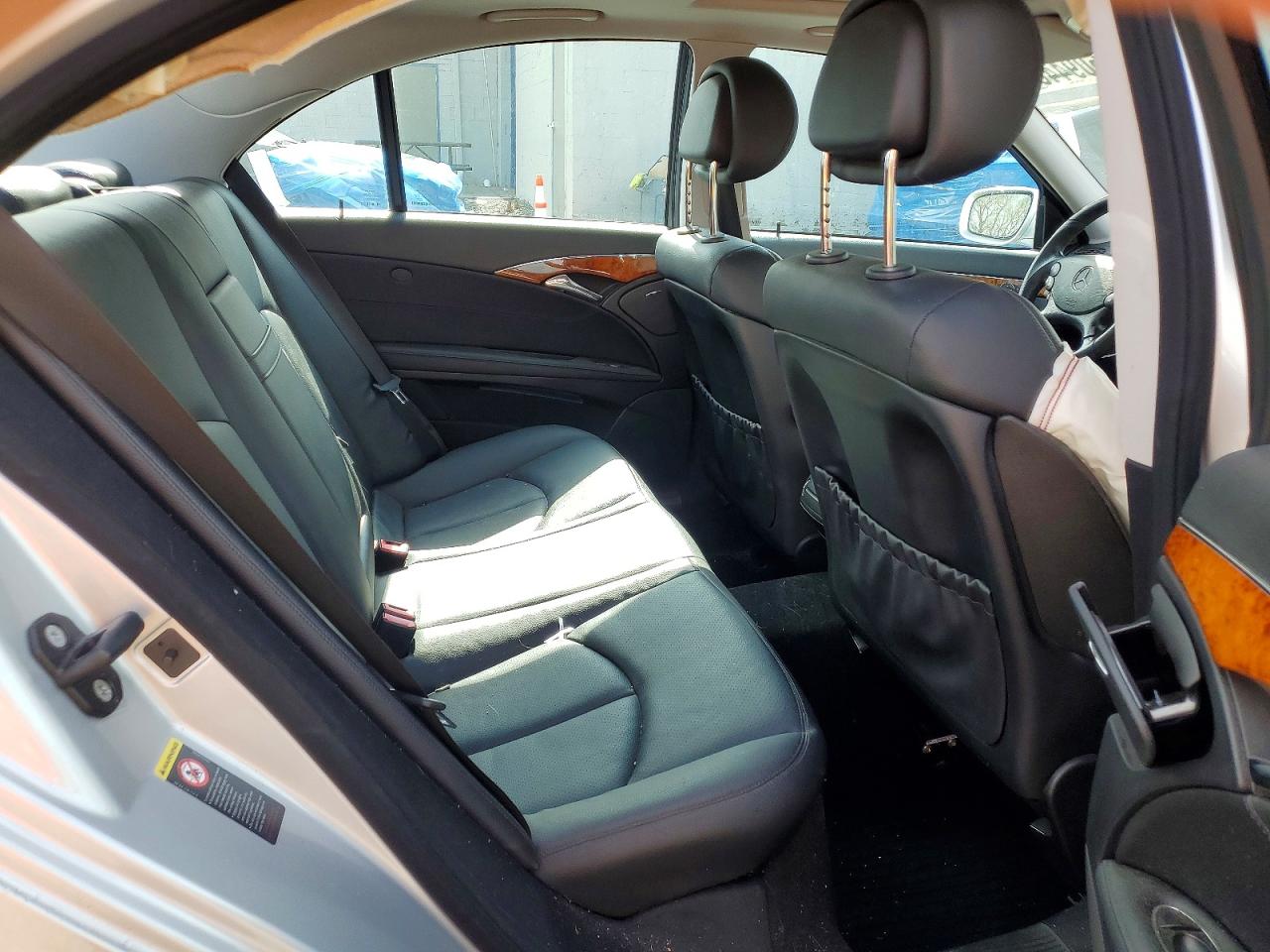 2009 MERCEDES-BENZ E 350 4MATIC photo 10