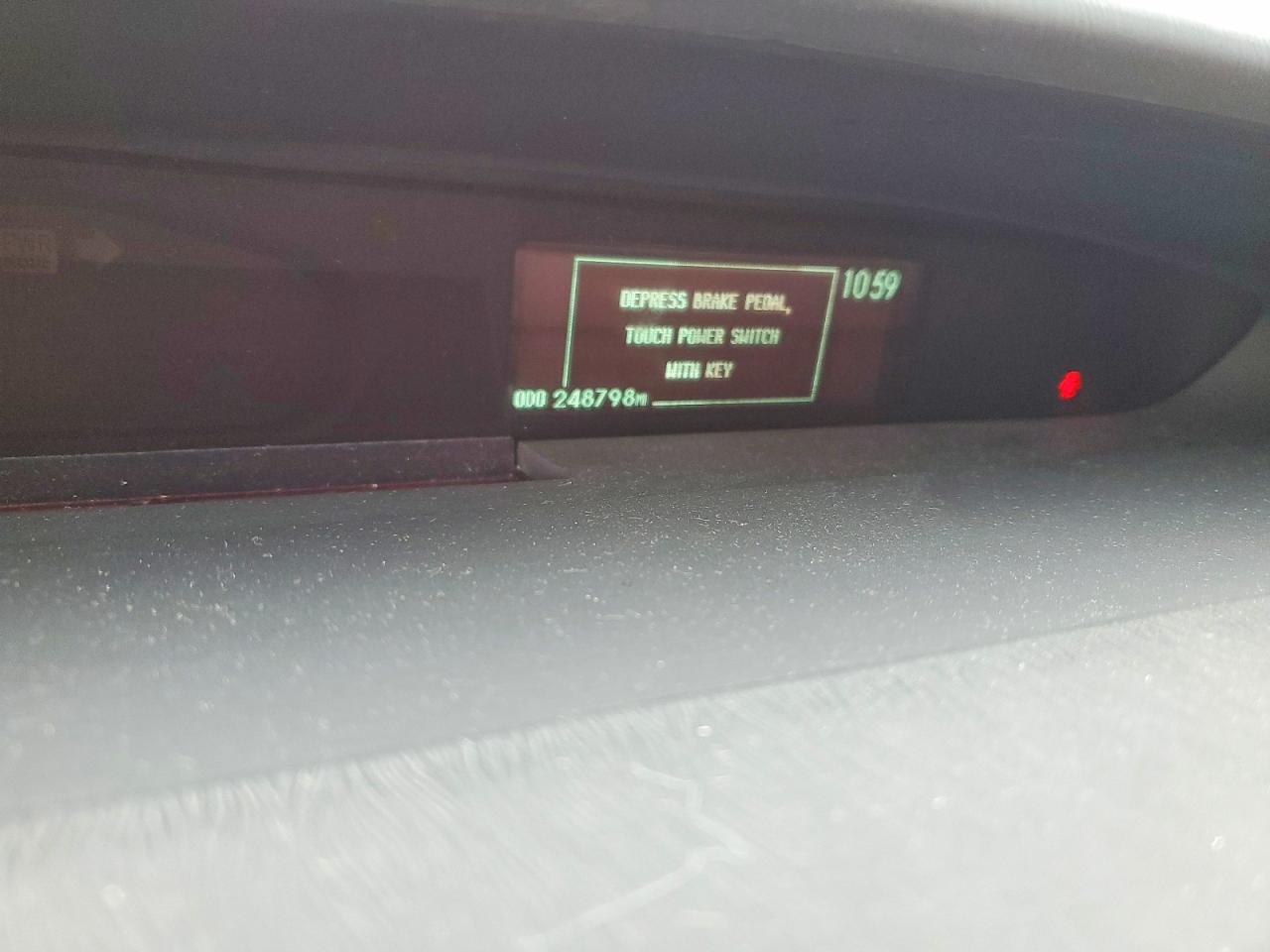 2010 TOYOTA PRIUS II photo 25