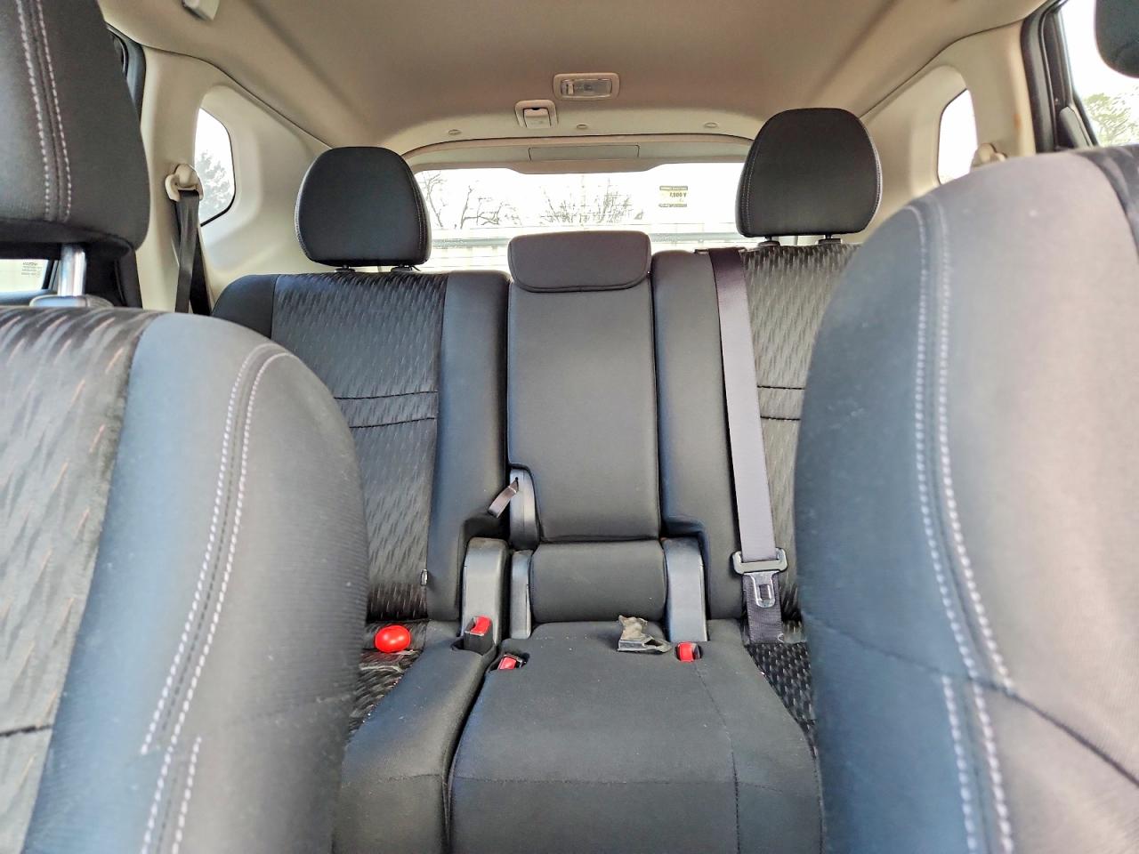 2018 NISSAN ROGUE SV photo 37