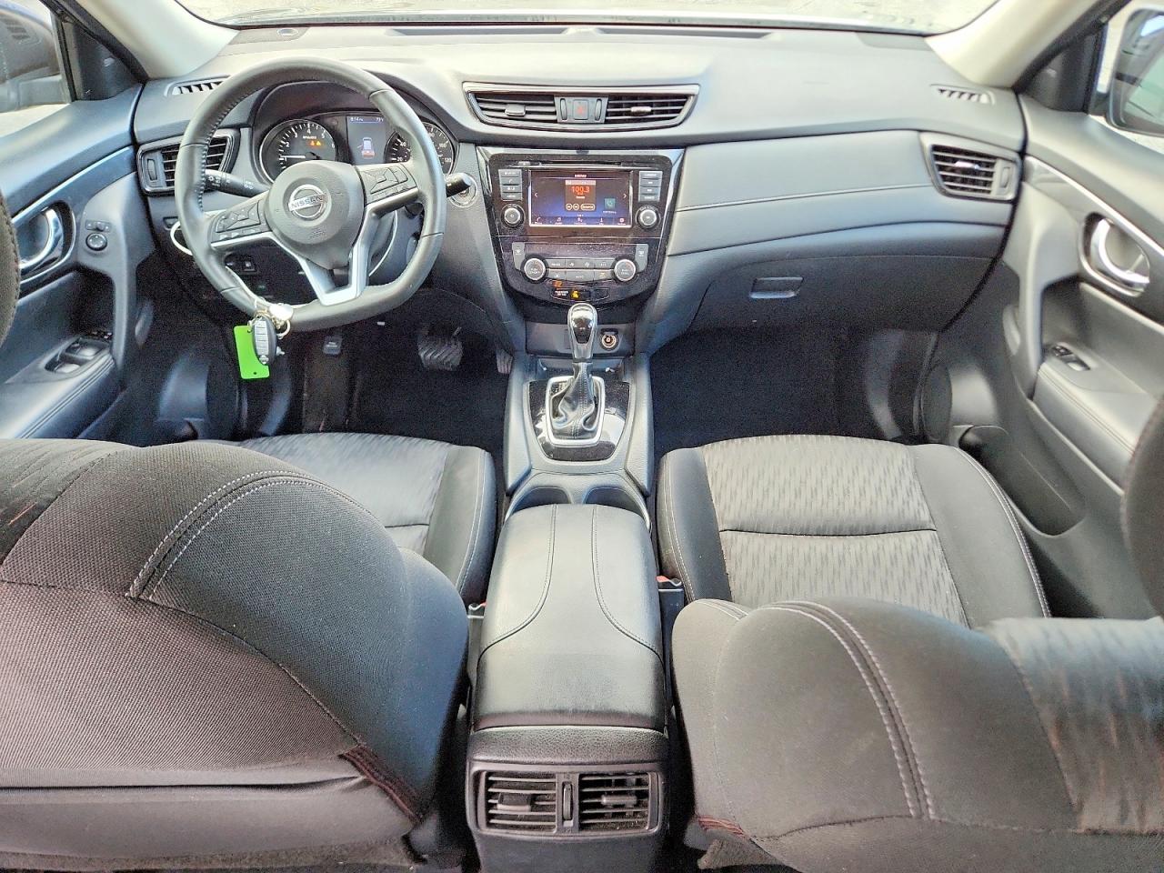 2018 NISSAN ROGUE SV photo 29