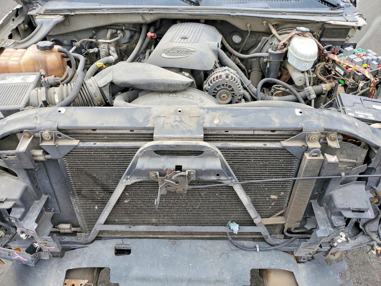 2004 CHEVROLET SILVERADO C1500 photo 21