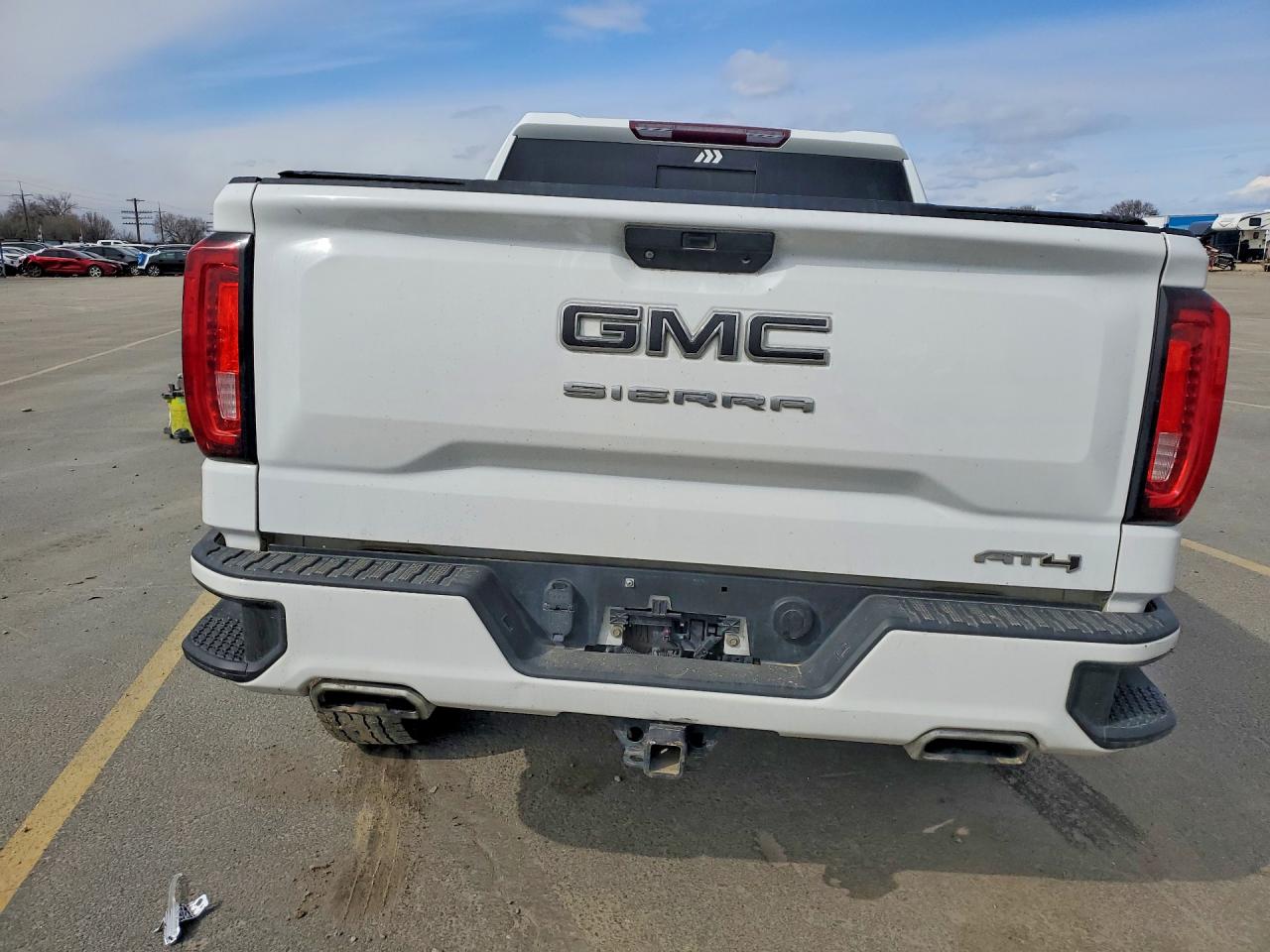 2019 GMC SIERRA photo 6