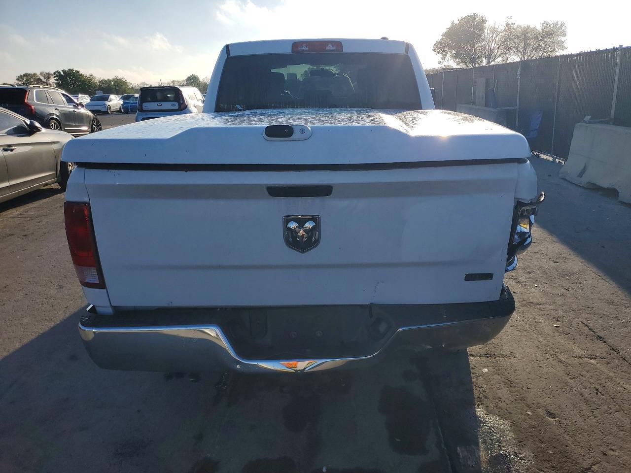 2011 DODGE RAM 1500 photo 6