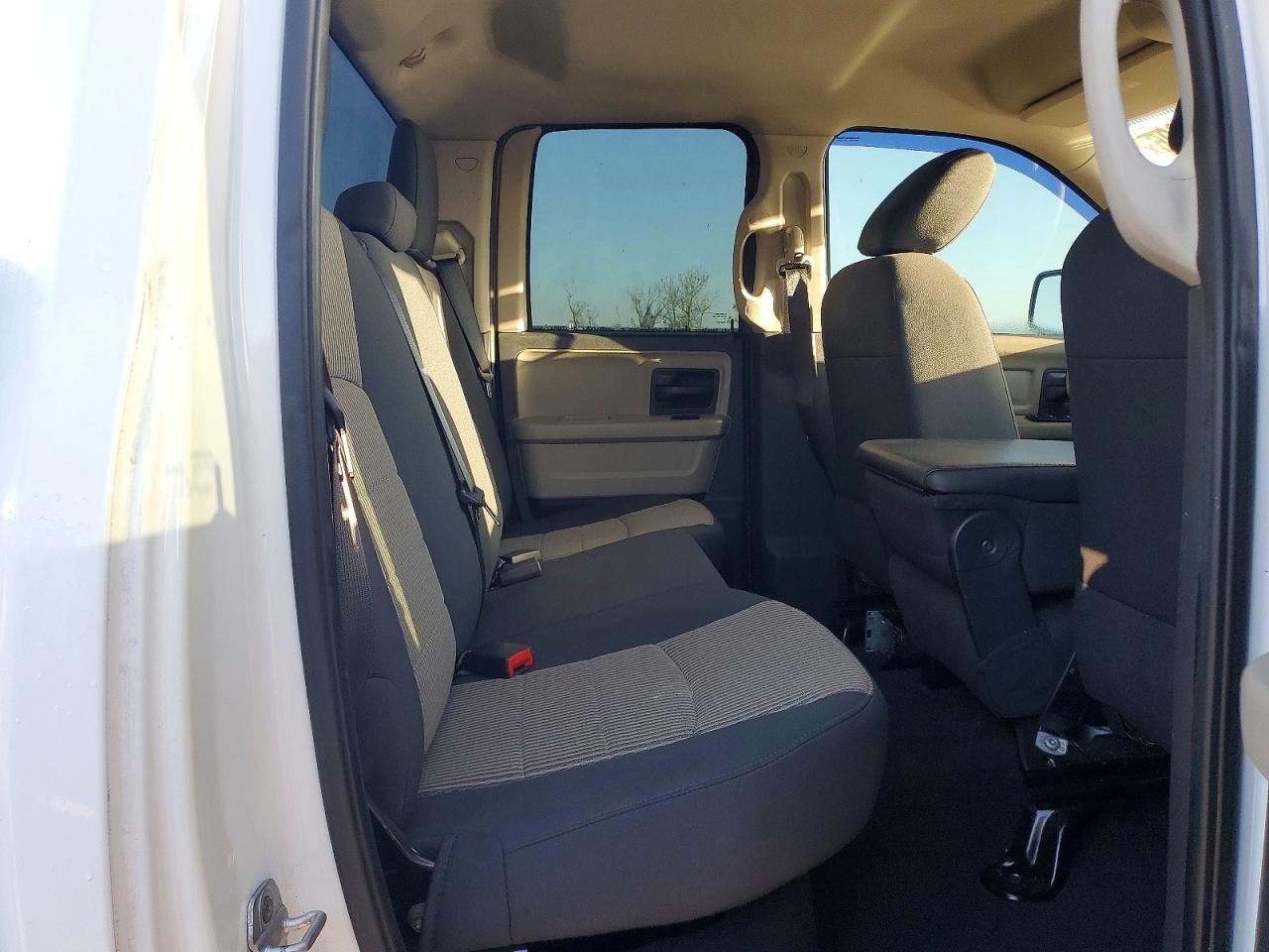 2011 DODGE RAM 1500 photo 10